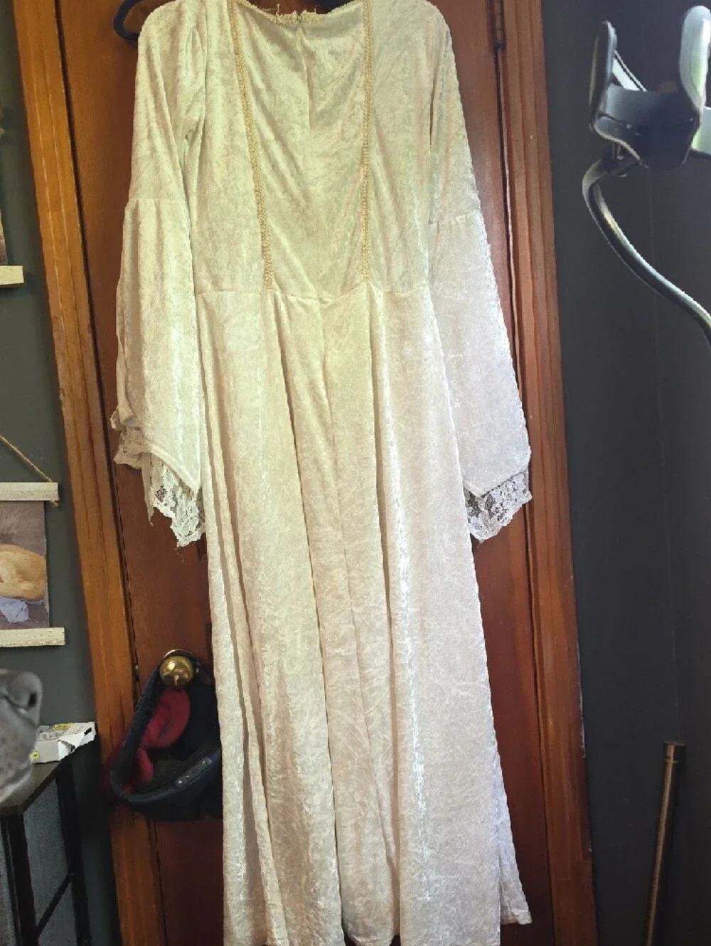 Lip Service Cream Lace Maxi Robe with Satin Front - Picture 5 of 5
